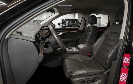 Volkswagen Touareg III, 2020 год, 4 590 000 рублей, 9 фотография