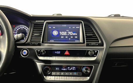 Hyundai Sonata VII, 2019 год, 2 100 000 рублей, 14 фотография