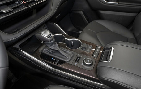 Toyota Highlander, 2025 год, 5 550 000 рублей, 15 фотография