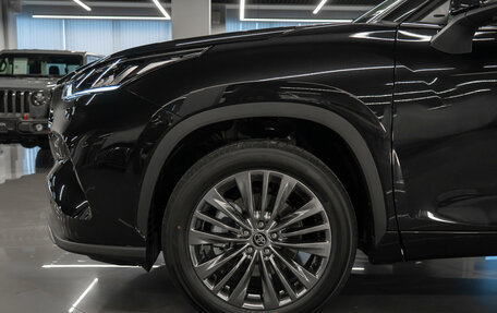 Toyota Highlander, 2025 год, 5 550 000 рублей, 24 фотография