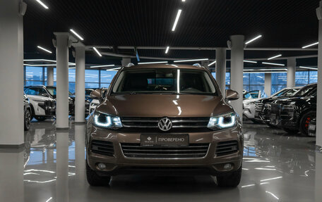 Volkswagen Touareg III, 2012 год, 1 980 000 рублей, 3 фотография