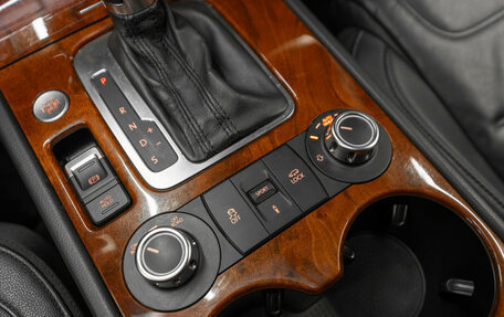 Volkswagen Touareg III, 2012 год, 1 980 000 рублей, 17 фотография