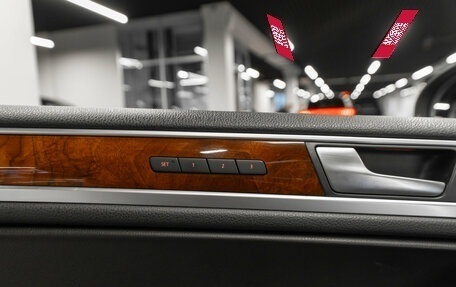 Volkswagen Touareg III, 2012 год, 1 980 000 рублей, 14 фотография