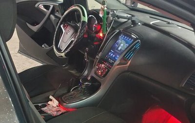 Opel Astra J, 2012 год, 620 000 рублей, 1 фотография