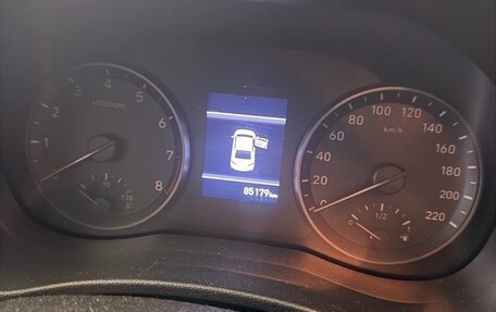 Hyundai Solaris II рестайлинг, 2018 год, 1 350 000 рублей, 7 фотография