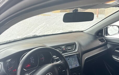 KIA Rio III рестайлинг, 2014 год, 810 000 рублей, 13 фотография