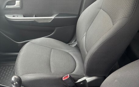 KIA Rio III рестайлинг, 2014 год, 810 000 рублей, 14 фотография