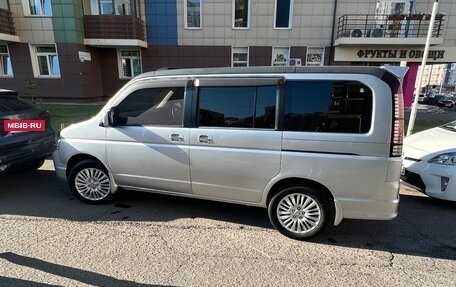 Honda Stepwgn II рестайлинг, 2004 год, 1 199 000 рублей, 3 фотография