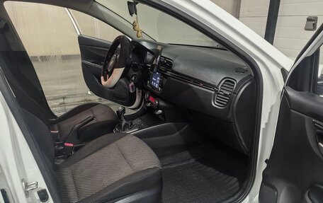 KIA Rio IV, 2018 год, 1 350 000 рублей, 11 фотография