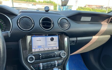 Ford Mustang VI рестайлинг, 2016 год, 3 100 000 рублей, 7 фотография
