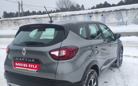 Renault Kaptur I рестайлинг, 2021 год, 1 400 000 рублей, 6 фотография