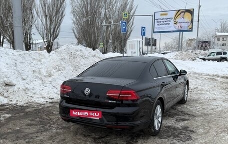 Volkswagen Passat B8 рестайлинг, 2015 год, 1 790 000 рублей, 4 фотография