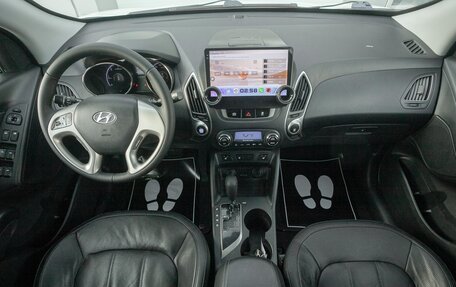 Hyundai Tucson III, 2010 год, 1 198 000 рублей, 16 фотография