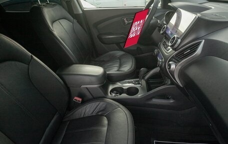 Hyundai Tucson III, 2010 год, 1 198 000 рублей, 19 фотография