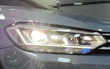 Volkswagen Touran III, 2021 год, 2 089 000 рублей, 10 фотография