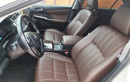 Toyota Camry, 2015 год, 2 100 000 рублей, 8 фотография