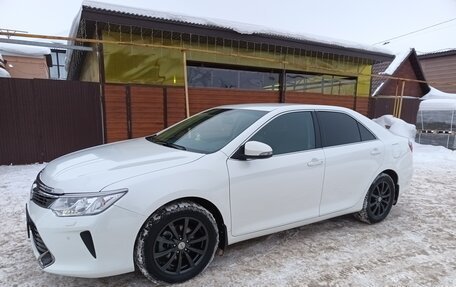 Toyota Camry, 2015 год, 2 100 000 рублей, 3 фотография