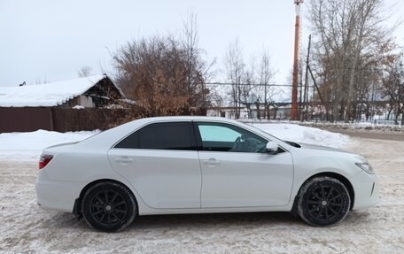 Toyota Camry, 2015 год, 2 100 000 рублей, 5 фотография