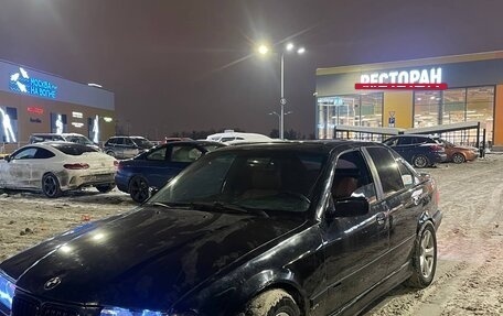 BMW 3 серия, 1993 год, 390 000 рублей, 3 фотография