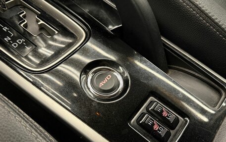 Mitsubishi Outlander III рестайлинг 3, 2018 год, 2 100 000 рублей, 17 фотография