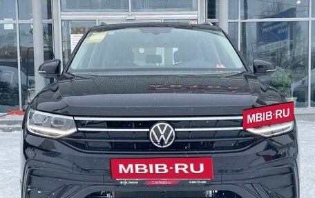 Volkswagen Tiguan II, 2025 год, 3 650 000 рублей, 3 фотография