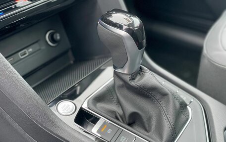 Volkswagen Tiguan II, 2025 год, 3 650 000 рублей, 14 фотография