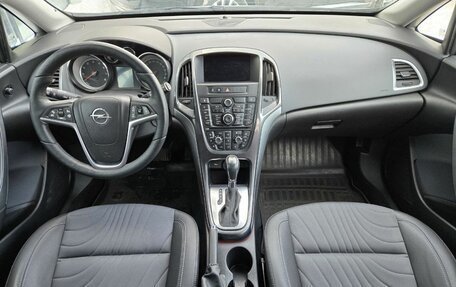 Opel Astra J, 2014 год, 1 140 000 рублей, 9 фотография