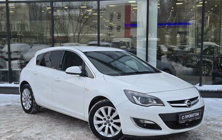 Opel Astra J, 2014 год, 1 140 000 рублей, 3 фотография