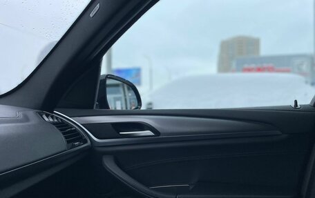 BMW X3, 2019 год, 4 000 000 рублей, 15 фотография