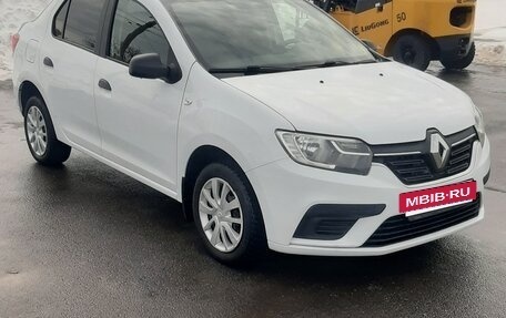 Renault Logan II, 2019 год, 905 000 рублей, 3 фотография