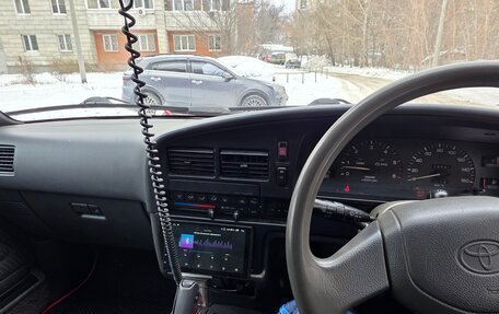 Toyota Hilux Surf III рестайлинг, 1992 год, 700 000 рублей, 8 фотография