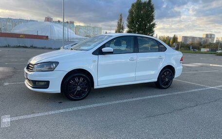 Volkswagen Polo VI (EU Market), 2012 год, 570 000 рублей, 2 фотография