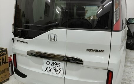 Honda Stepwgn IV, 2021 год, 2 700 000 рублей, 3 фотография