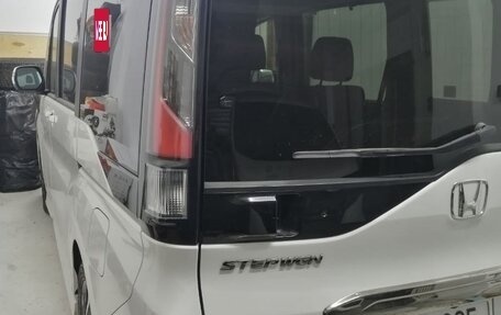 Honda Stepwgn IV, 2021 год, 2 700 000 рублей, 13 фотография