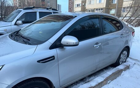KIA Rio III рестайлинг, 2011 год, 750 000 рублей, 6 фотография
