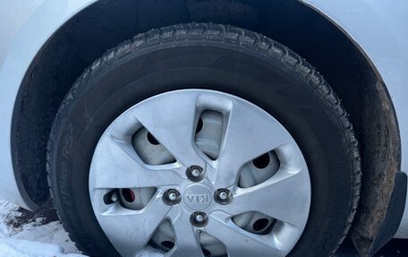 KIA Rio III рестайлинг, 2011 год, 750 000 рублей, 15 фотография