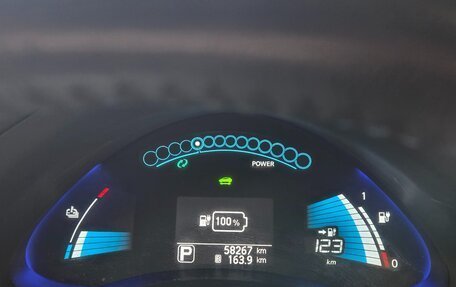 Nissan Leaf I, 2014 год, 860 000 рублей, 11 фотография