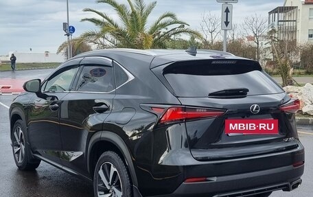 Lexus NX I, 2019 год, 3 890 000 рублей, 9 фотография