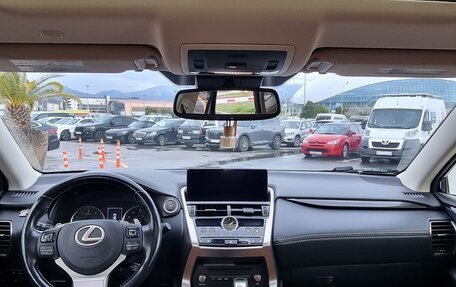 Lexus NX I, 2019 год, 3 890 000 рублей, 14 фотография