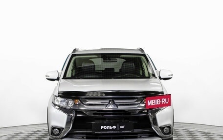 Mitsubishi Outlander III рестайлинг 3, 2018 год, 1 799 000 рублей, 2 фотография