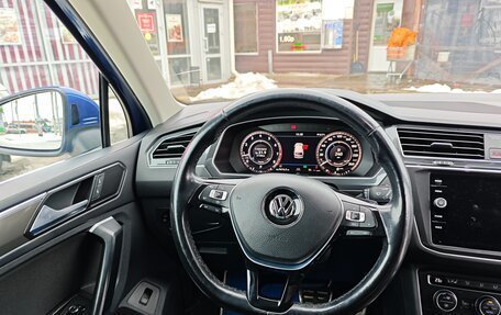 Volkswagen Tiguan II, 2018 год, 2 450 000 рублей, 8 фотография