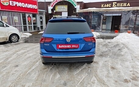 Volkswagen Tiguan II, 2018 год, 2 450 000 рублей, 7 фотография