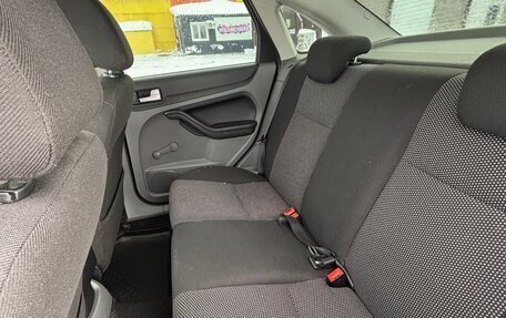 Ford Focus II рестайлинг, 2010 год, 550 000 рублей, 15 фотография