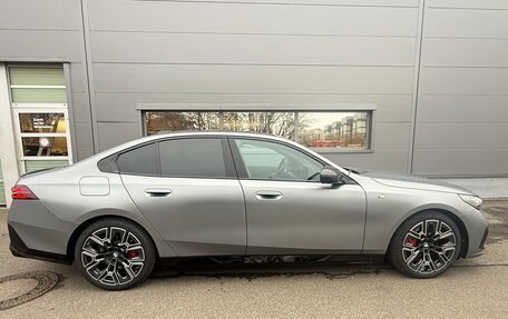 BMW 5 серия, 2025 год, 12 850 000 рублей, 4 фотография