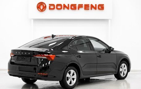 Skoda Octavia IV, 2020 год, 1 999 000 рублей, 2 фотография