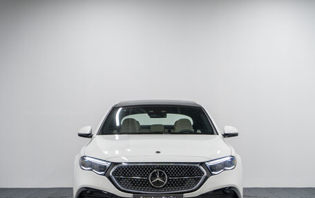 Mercedes-Benz E-Класс, 2025 год, 9 890 000 рублей, 5 фотография