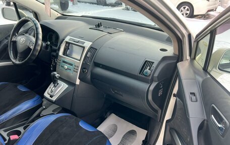 Toyota Corolla Verso I, 2007 год, 909 000 рублей, 12 фотография