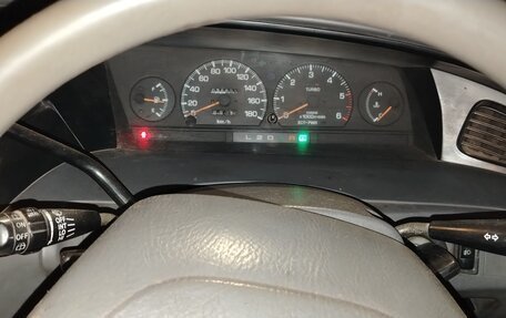 Toyota Estima III рестайлинг -2, 1992 год, 260 000 рублей, 6 фотография