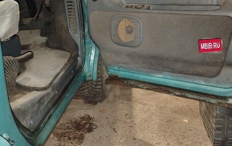 Toyota Estima III рестайлинг -2, 1992 год, 260 000 рублей, 10 фотография