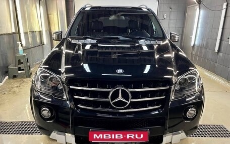 Mercedes-Benz M-Класс AMG, 2010 год, 3 000 000 рублей, 2 фотография